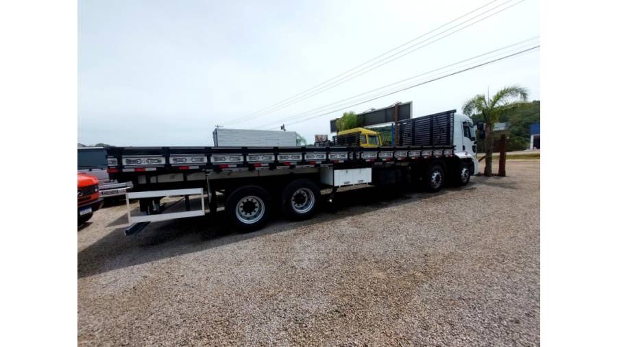 FORD - CARGO 2423 - 2013/2013 - Branca - Sob Consulta