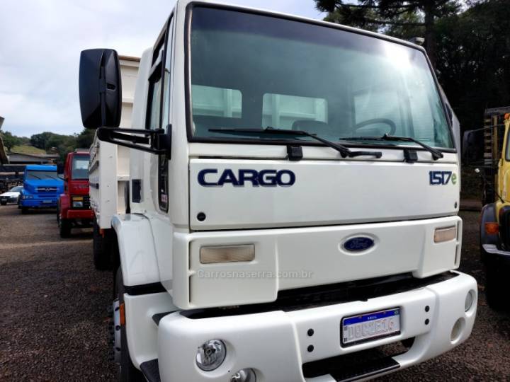 FORD - CARGO 1517 - 2005/2005 - Branca - Sob Consulta