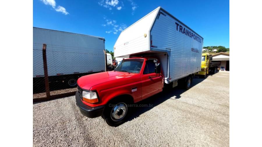 FORD - F-4000 - 1997/1997 - Vermelha - Sob Consulta