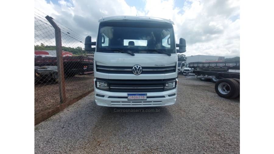 VOLKSWAGEN - 11-180 - 2021/2021 - Branca - Sob Consulta