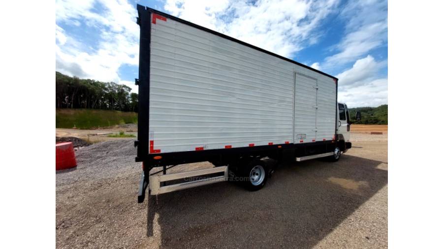 FORD - CARGO 814 - 2000/2000 - Branca - Sob Consulta