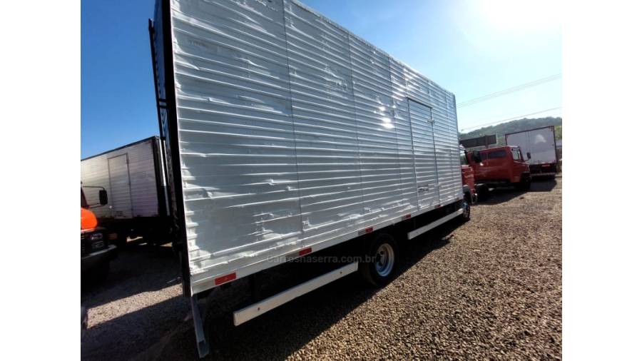 VOLKSWAGEN - 8-150 - 2009/2009 - Vermelha - Sob Consulta