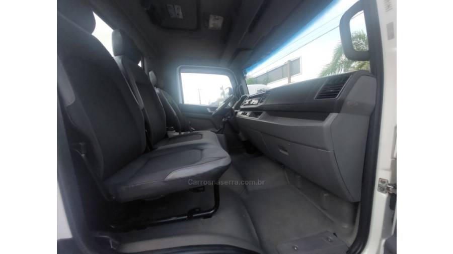 VOLKSWAGEN - 11-180 - 2021/2021 - Branca - Sob Consulta