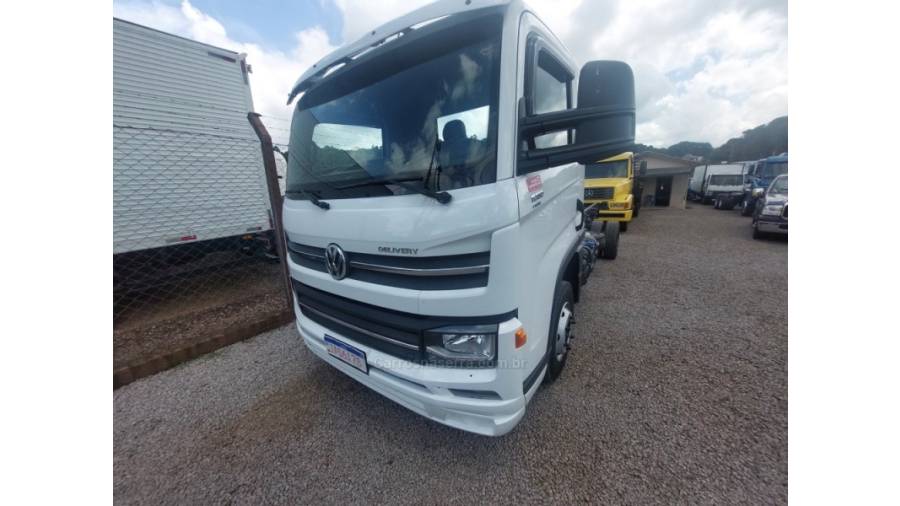 VOLKSWAGEN - 11-180 - 2021/2021 - Branca - Sob Consulta