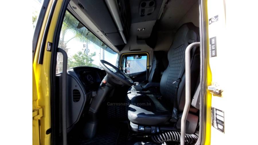 MERCEDES-BENZ - ATEGO 3030 - 2023/2023 - Amarela - Sob Consulta