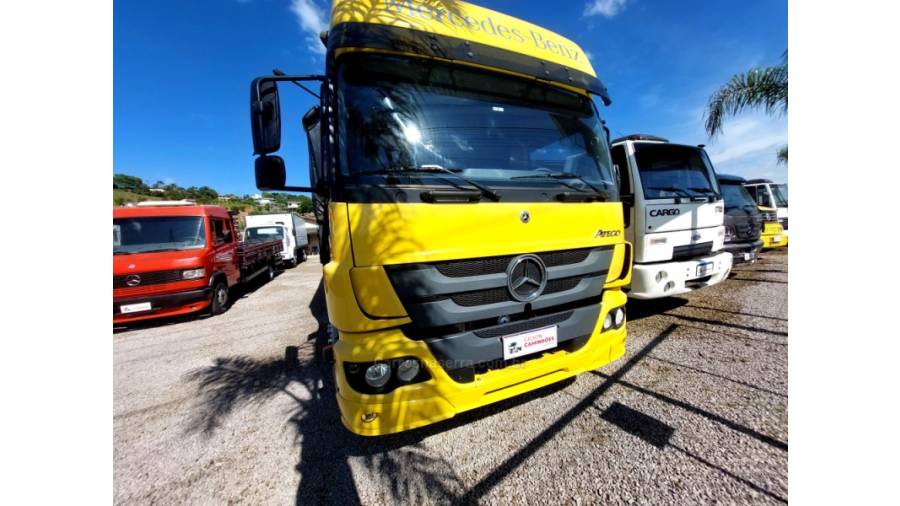 MERCEDES-BENZ - ATEGO 3030 - 2023/2023 - Amarela - Sob Consulta