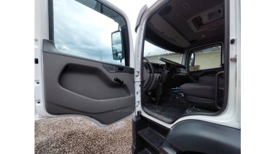 VOLKSWAGEN - 13-190 - 2019/2019 - Branca - Sob Consulta