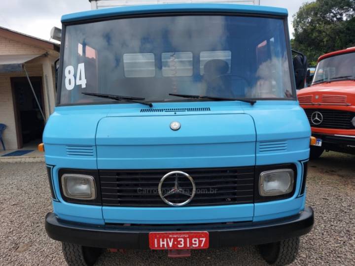 MERCEDES-BENZ - 608 - 1984/1984 - Azul - Sob Consulta