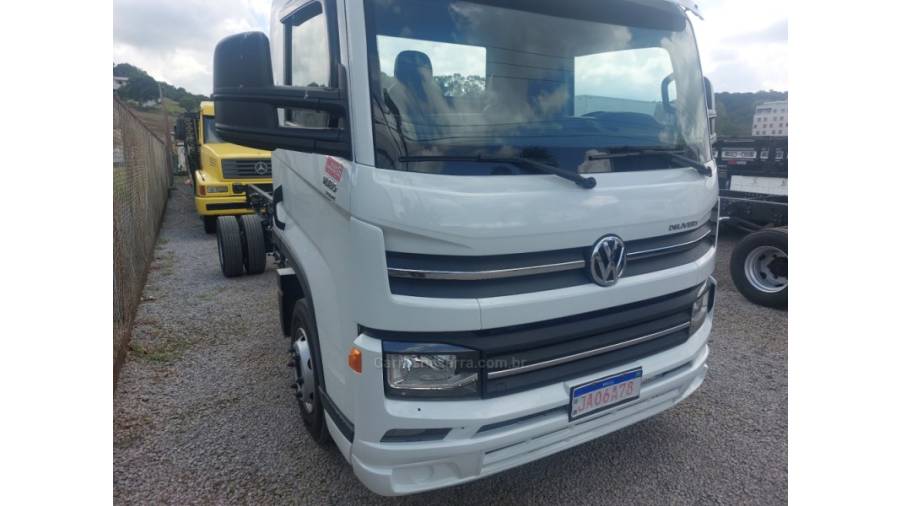 VOLKSWAGEN - 11-180 - 2021/2021 - Branca - Sob Consulta