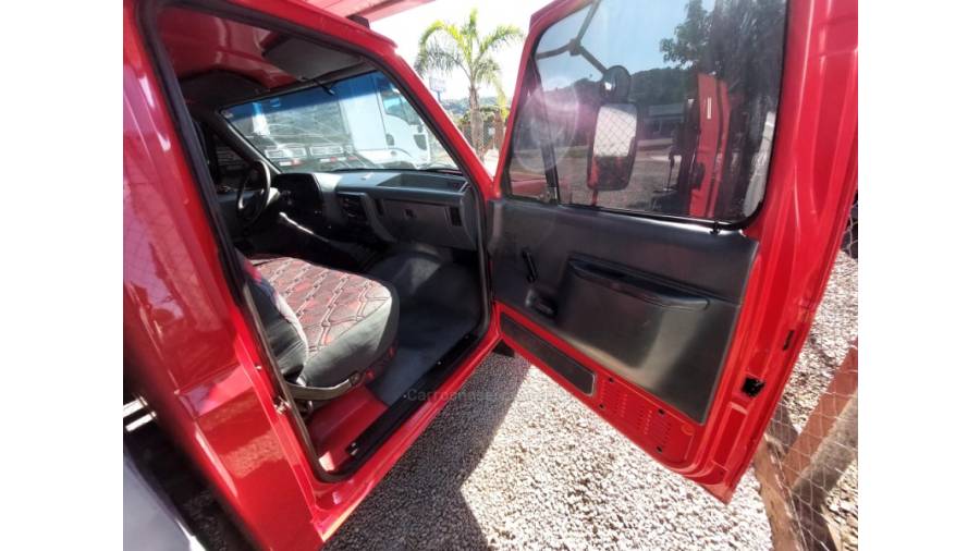 FORD - F-4000 - 1997/1997 - Vermelha - Sob Consulta