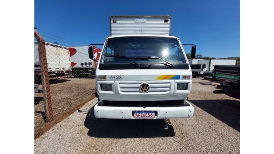 VOLKSWAGEN - 8-150 - 1998/1998 - Branca - Sob Consulta