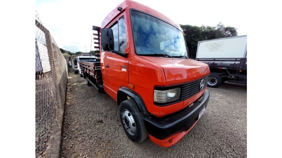 MERCEDES-BENZ - 914 - 1998/1998 - Vermelha - Sob Consulta