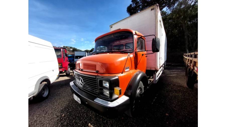 MERCEDES-BENZ - 1113 - 1975/1975 - Vermelha - Sob Consulta