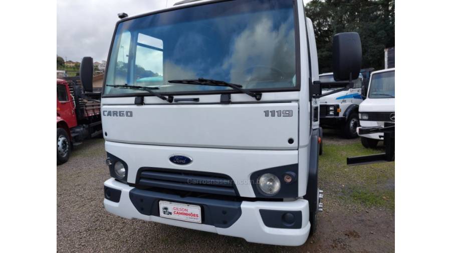 FORD - CARGO 1119 - 2015/2015 - Branca - Sob Consulta