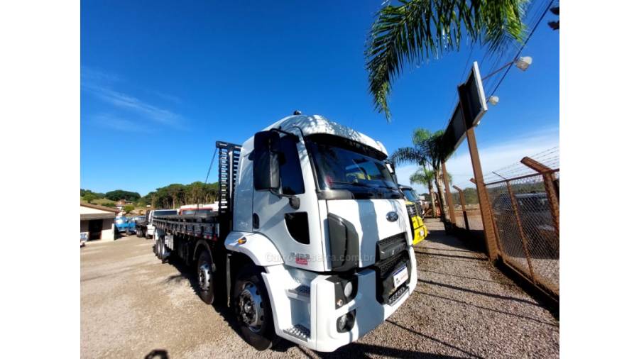 FORD - CARGO 2423 - 2013/2013 - Branca - Sob Consulta