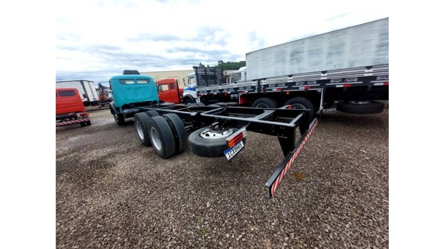 MERCEDES-BENZ - 1113 - 1985/1985 - Verde - Sob Consulta