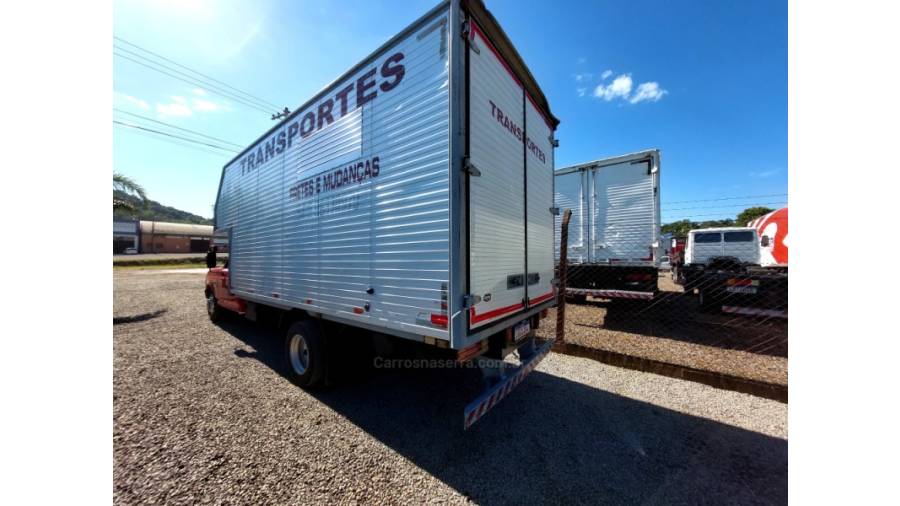 FORD - F-4000 - 1997/1997 - Vermelha - Sob Consulta