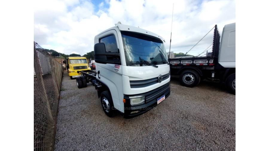 VOLKSWAGEN - 11-180 - 2019/2019 - Branca - Sob Consulta