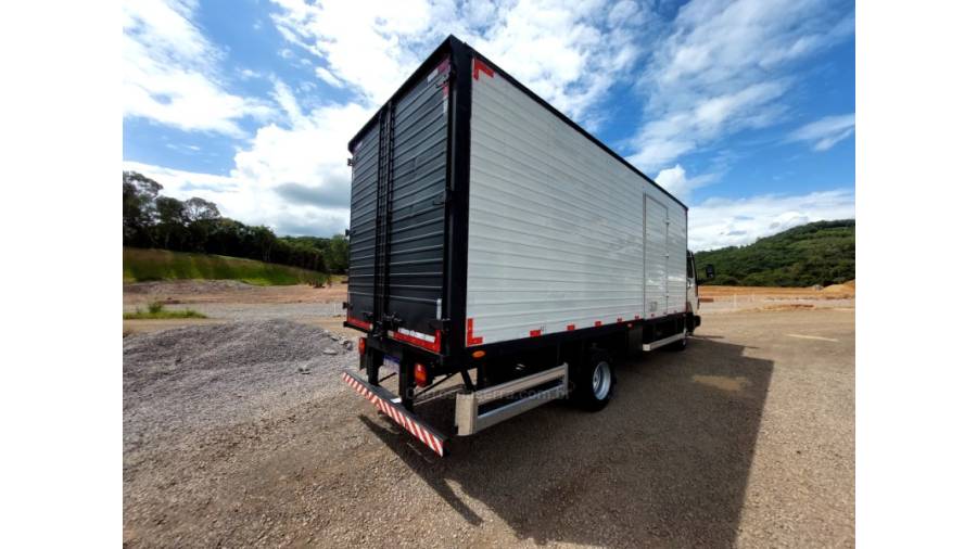 FORD - CARGO 814 - 2000/2000 - Branca - Sob Consulta