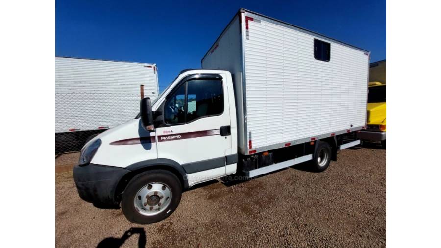IVECO - DAILY - 2011/2011 - Branca - Sob Consulta