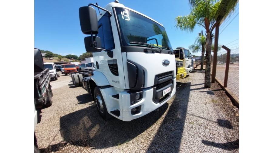 FORD - CARGO 2423 - 2019/2019 - Branca - Sob Consulta