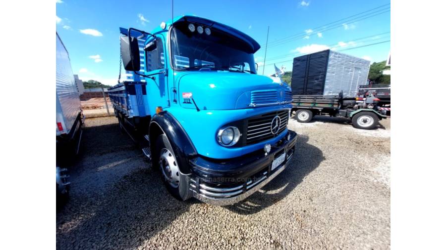 MERCEDES-BENZ - 1113 - 1970/1970 - Azul - Sob Consulta