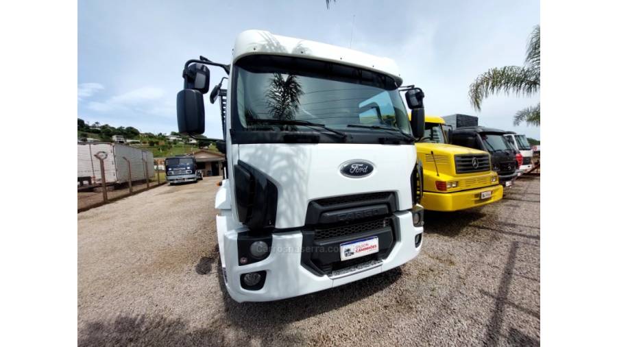 FORD - CARGO 2423 - 2013/2013 - Branca - Sob Consulta