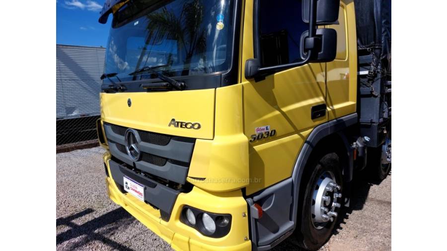 MERCEDES-BENZ - ATEGO 3030 - 2023/2023 - Amarela - Sob Consulta