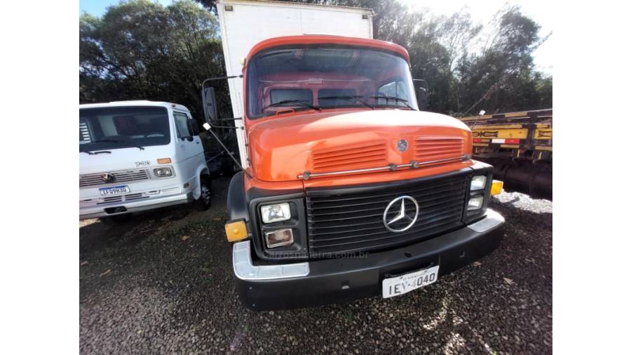 MERCEDES-BENZ - 1113 - 1975/1975 - Vermelha - Sob Consulta