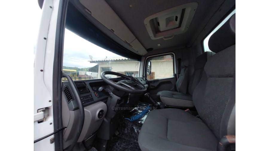 VOLKSWAGEN - 13-190 - 2019/2019 - Branca - Sob Consulta