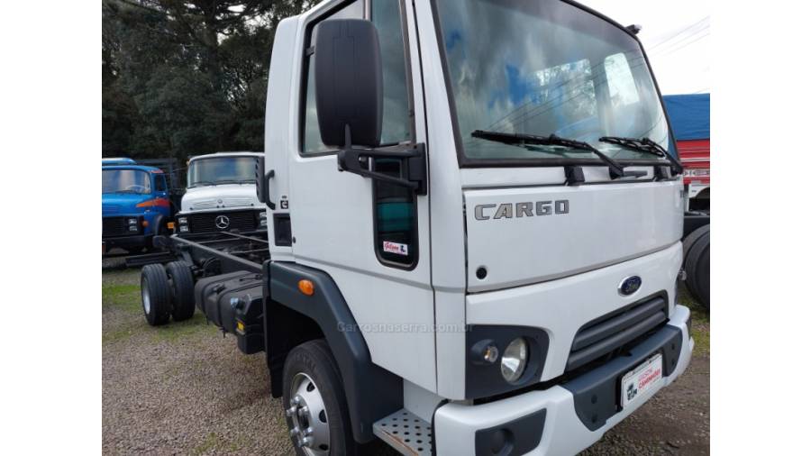 FORD - CARGO 1119 - 2015/2015 - Branca - Sob Consulta