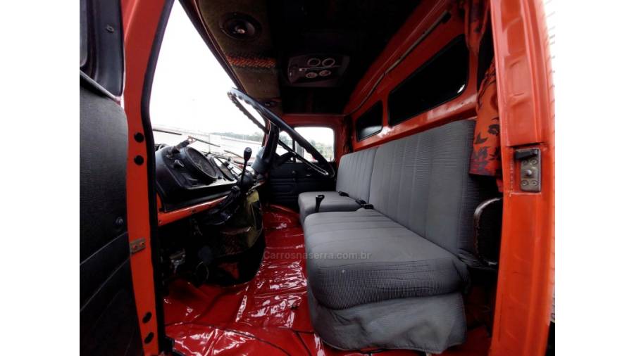 MERCEDES-BENZ - 1113 - 1975/1975 - Vermelha - Sob Consulta