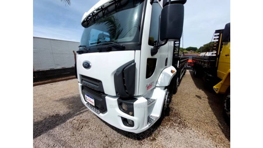 FORD - CARGO 2423 - 2013/2013 - Branca - Sob Consulta
