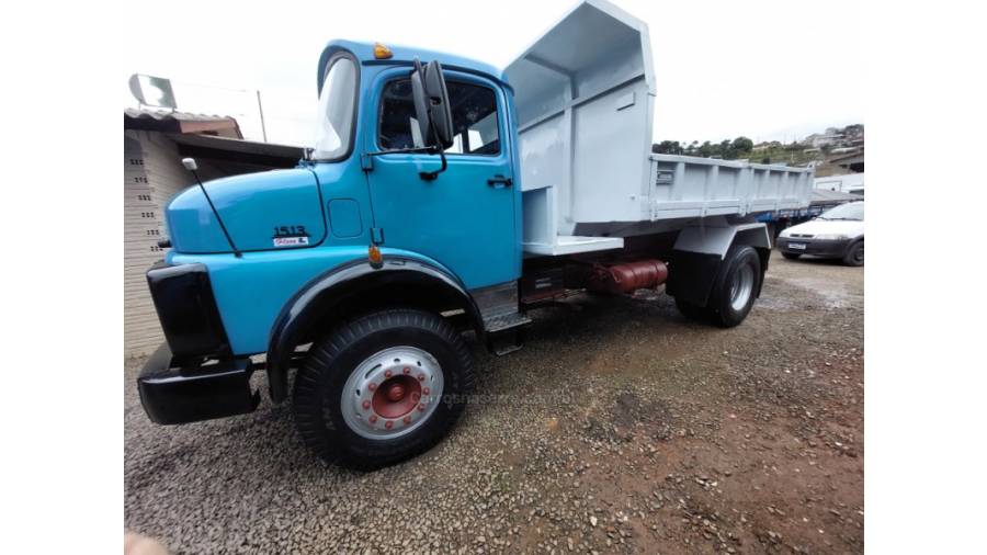 MERCEDES-BENZ - 1513 - 1977/1977 - Azul - Sob Consulta